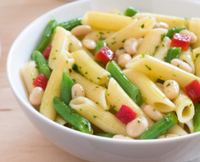 Penne with Green Beans and Pesto